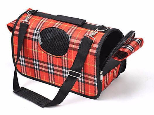 กระเป๋าใส่สุนัข ลายสก็อต มีทั้งมือจับนุ่มสำหรับหิ้ว และสายสะพาย มีช่องระบายอากาศ - สีแดง