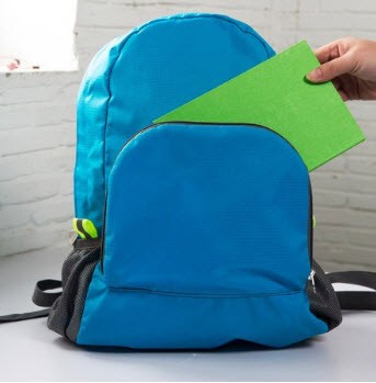 กระเป๋าเป้ สะพาย น้ำหนักเบา สามารถพับเก็บได้ ขนาด 42 x 30.5 ซม. — สีน้ำเงิน